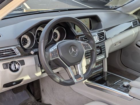Used 2014 Mercedes-Benz E 350 Sedan image 12