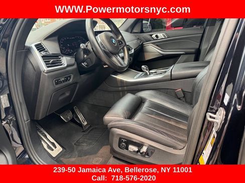 Used 2020 BMW X5 M50i w/ Premium Package AWD/4WD image 23