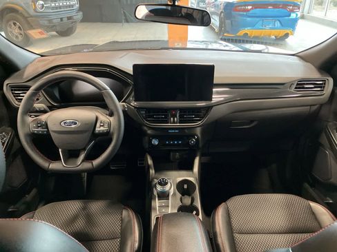 Used 2024 Ford Escape ST-Line w/ Tech Pack #1 image 23