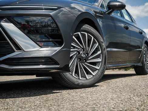 New 2026 Hyundai Sonata Limited image 6