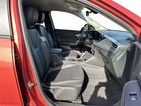 Used 2024 Buick Encore GX Sport Touring AWD/4WD image 24