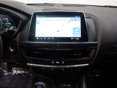 Used 2023 Cadillac CT5 V w/ Platinum Package RWD image 25