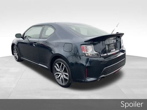 Used 2015 Scion tC image 5