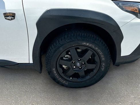 Certified 2025 Subaru Outback Wilderness w/ Wilderness Package AWD/4WD image 30