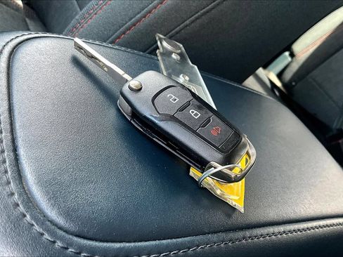 Used 2024 Ford Maverick XLT FWD image 34