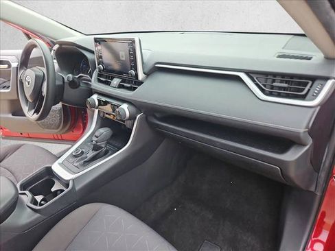 Used 2020 Toyota RAV4 XLE w/ Convenience Package AWD/4WD image 11