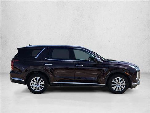 Used 2025 Hyundai Palisade SEL FWD image 4