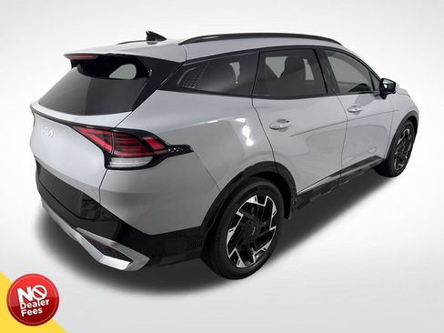 Used 2024 Kia Sportage SX FWD image 3