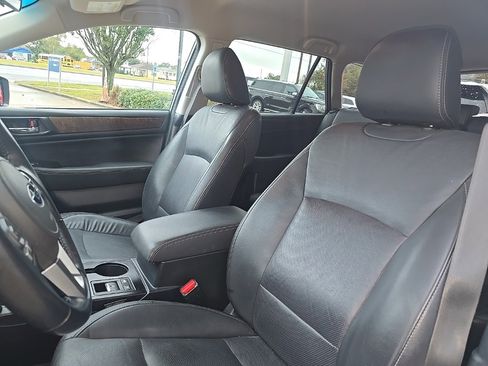 Used 2016 Subaru Outback 2.5i Limited image 14
