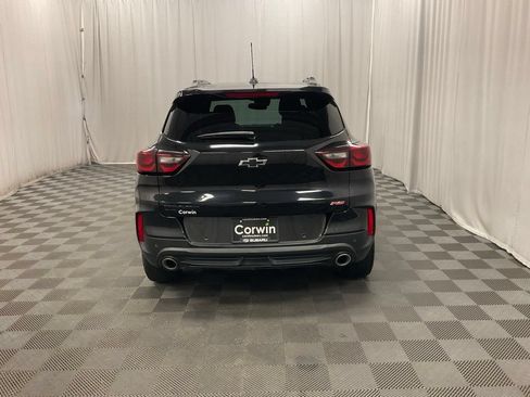 Used 2024 Chevrolet TrailBlazer RS w/ Convenience Package AWD/4WD image 5