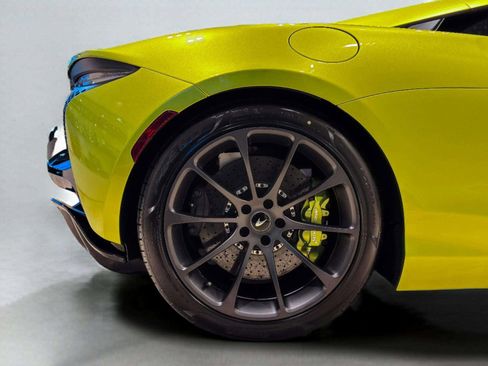 New 2026 McLaren Artura image 33