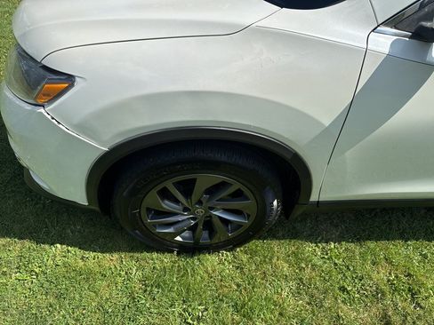 Used 2016 Nissan Rogue SL AWD/4WD image 38