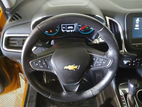 Used 2018 Chevrolet Equinox LT FWD image 26