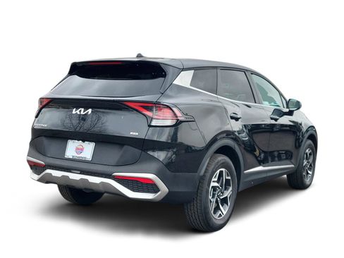 Used 2023 Kia Sportage LX image 3