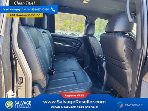 Used 2019 Nissan Titan SL w/ Midnight Edition image 13