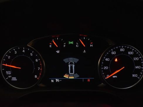 Used 2023 GMC Acadia SLE w/ Driver Convenience Package image 17