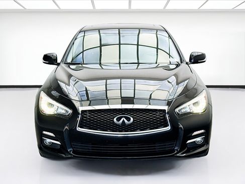 Used 2017 INFINITI Q50 3.0t Premium w/ 3.0T Premium Plus Package RWD image 2