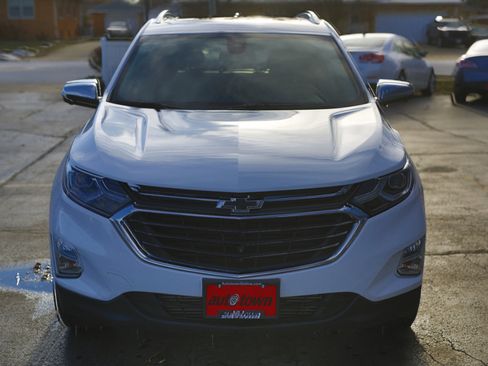 Used 2021 Chevrolet Equinox Premier image 3