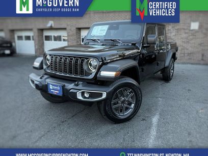 New 2026 Jeep Gladiator Sport