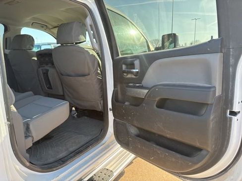 Used 2016 Chevrolet Silverado 2500 LT w/ LT Convenience Package image 20