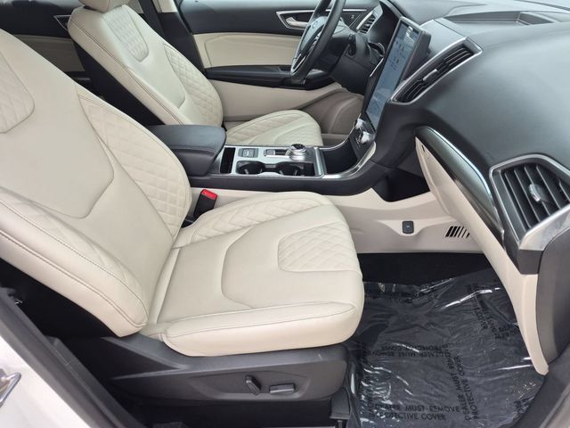 Used 2023 Ford Edge Titanium AWD/4WD image 30