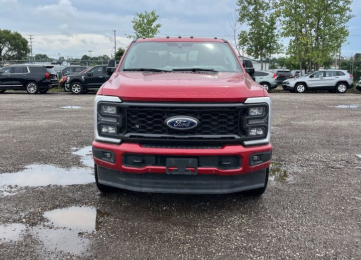 Used 2024 Ford F250 Lariat w/ Lariat Ultimate Package AWD/4WD image 8