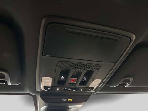 Used 2025 Acura ADX A-Spec image 31