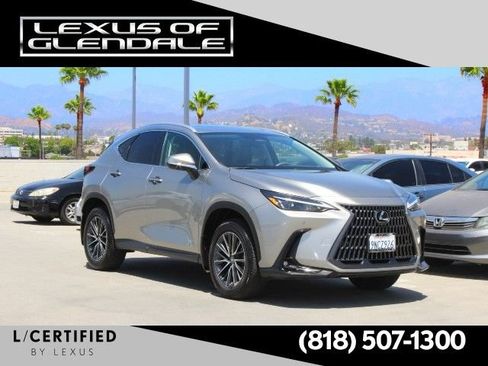 Certified 2025 Lexus NX 250 FWD image 1
