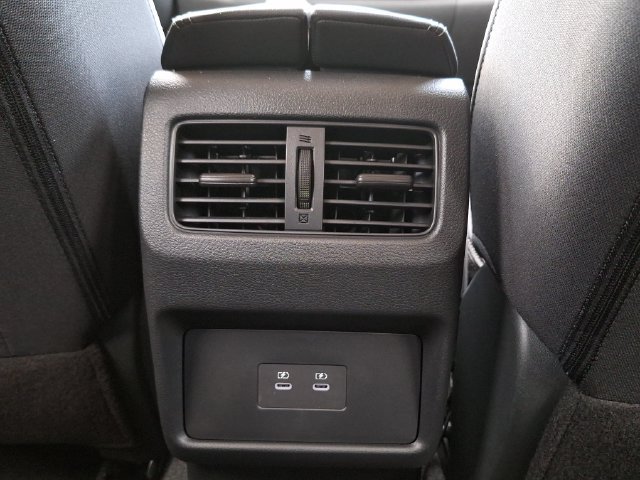 Certified 2026 Nissan Rogue SV w/ Cold Weather Package FWD image 31