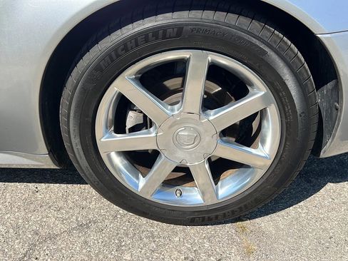 Used 2005 Cadillac XLR RWD image 22