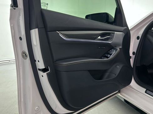 Used 2020 Cadillac CT5 Sport image 17