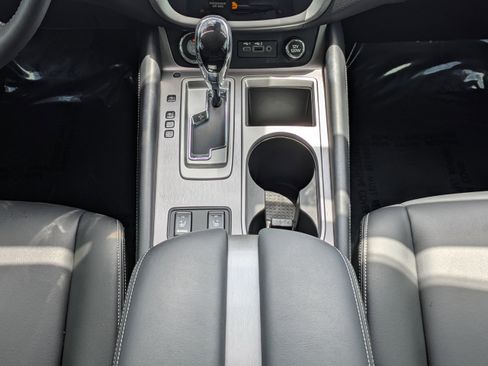 Certified 2024 Nissan Murano SV FWD image 20