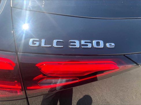 New 2025 Mercedes-Benz GLC 350e GLC 350e image 7