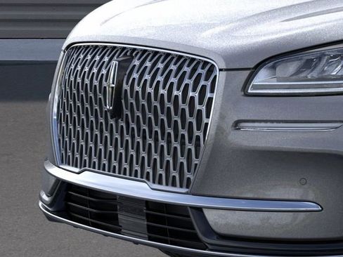 New 2026 Lincoln Corsair Premiere FWD image 17