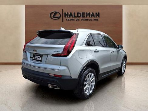 Used 2021 Cadillac XT4 Luxury w/ Cold Weather Package AWD/4WD image 6
