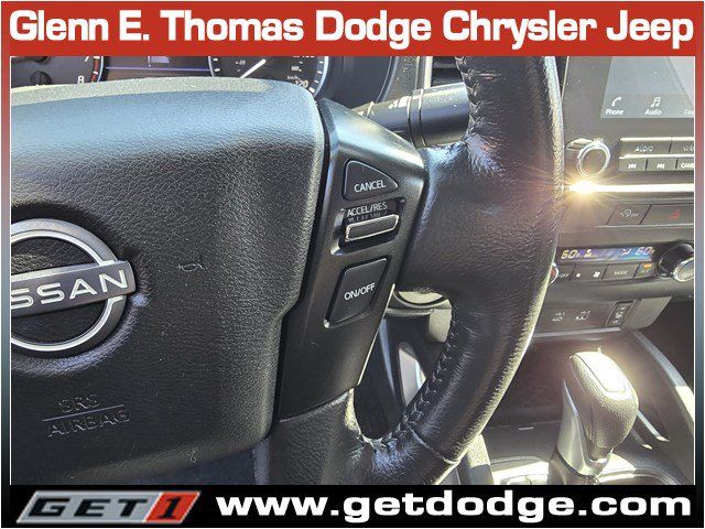 Used 2024 Nissan Frontier SL RWD image 19