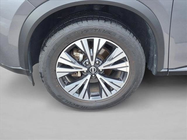 Used 2023 Nissan Rogue SV FWD image 15