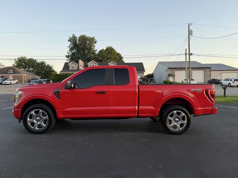 Used 2021 Ford F150 XL w/ Equipment Group 101A High AWD/4WD image 3