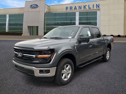 New 2026 Ford F150 XLT w/ Equipment Group 302A MID image 3