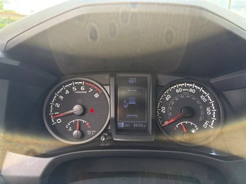 Used 2020 Toyota Tacoma SR w/ SX Package AWD/4WD image 13