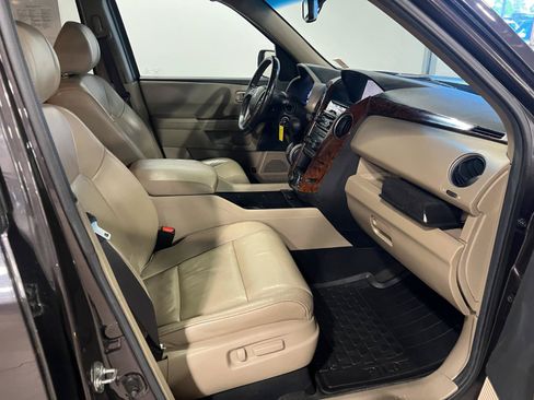 Used 2012 Honda Pilot Touring image 42