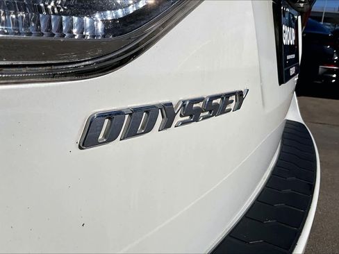 Used 2015 Honda Odyssey EX-L image 30