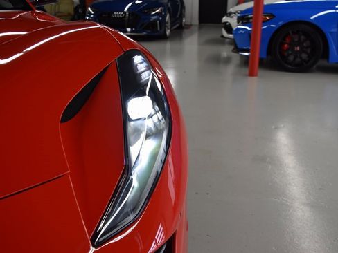 Used 2020 Ferrari 812 Superfast image 10
