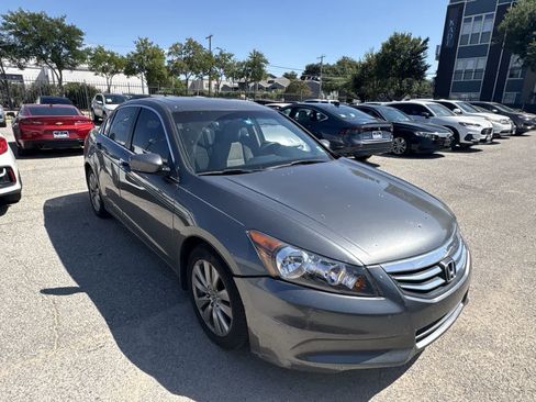 Used 2012 Honda Accord EX image 9