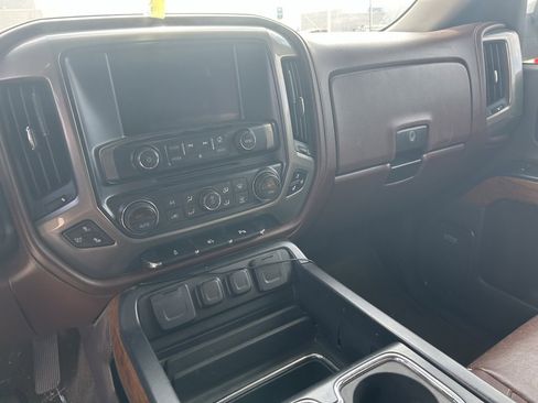 Used 2014 Chevrolet Silverado 1500 High Country image 6