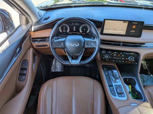 Used 2023 INFINITI QX60 Sensory w/ Cargo Package FWD image 18