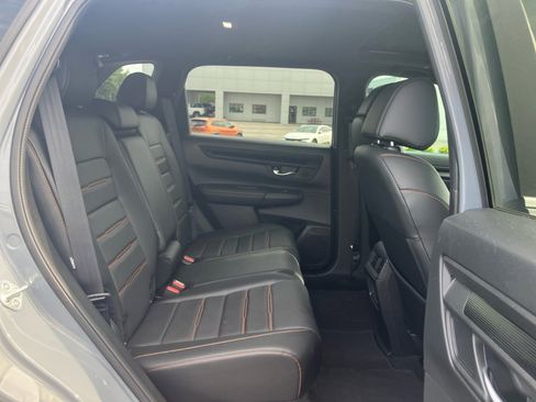 Used 2025 Honda CR-V Sport-L image 31