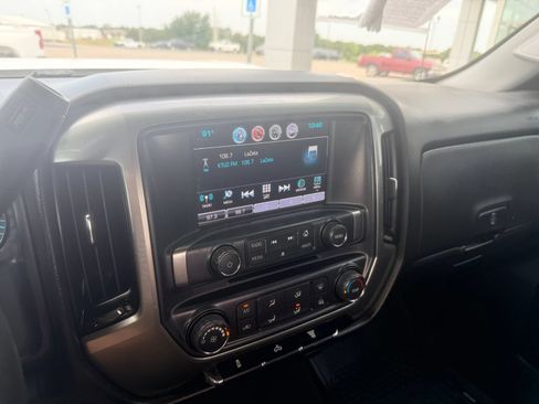 Used 2018 Chevrolet Silverado 2500 LT AWD/4WD image 17