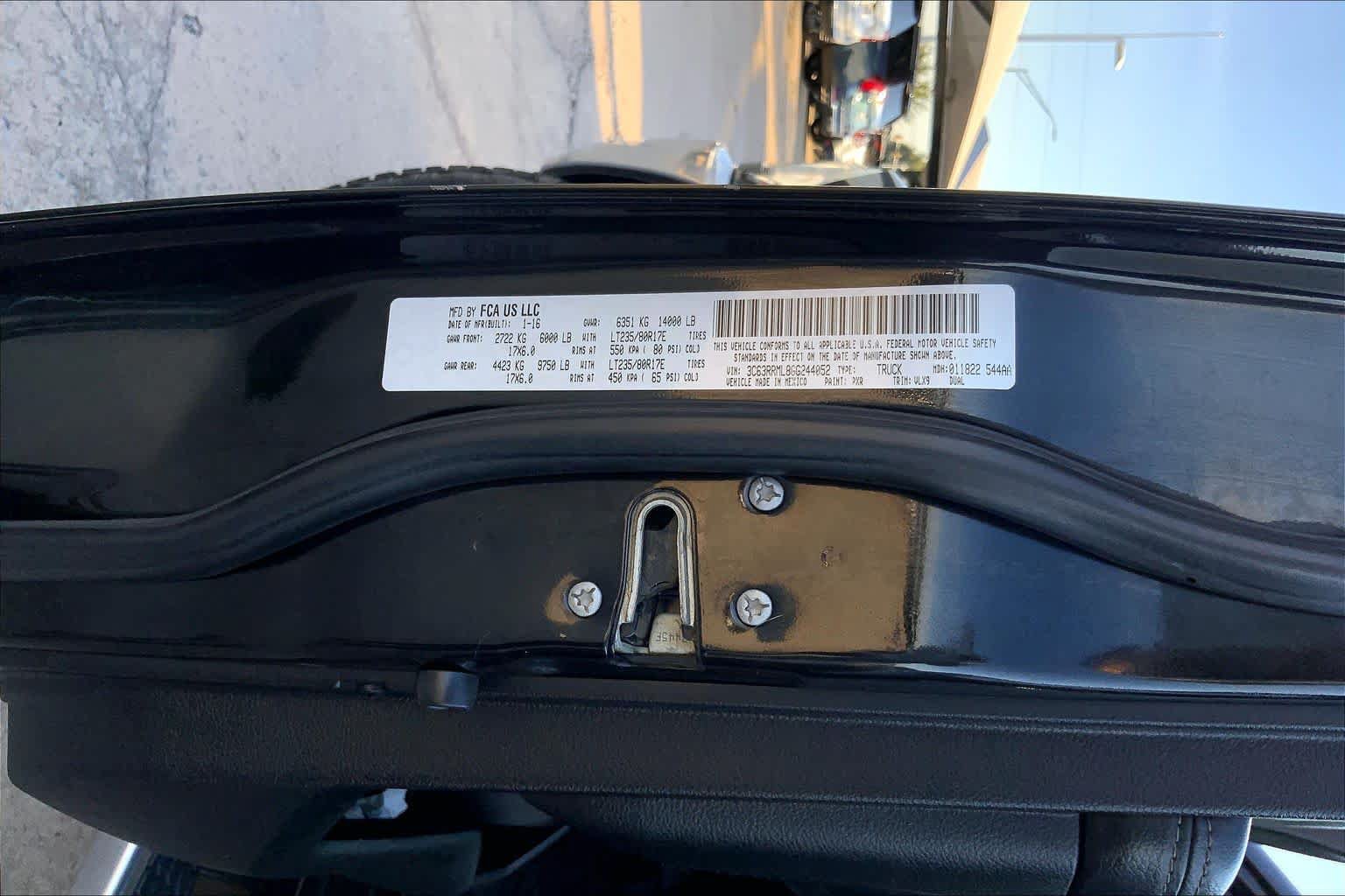Used 2016 RAM 3500 Laramie AWD/4WD image 32