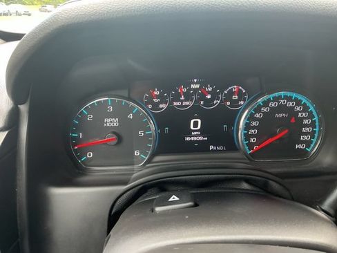 Used 2018 GMC Yukon XL Denali w/ Denali Ultimate Package AWD/4WD image 26